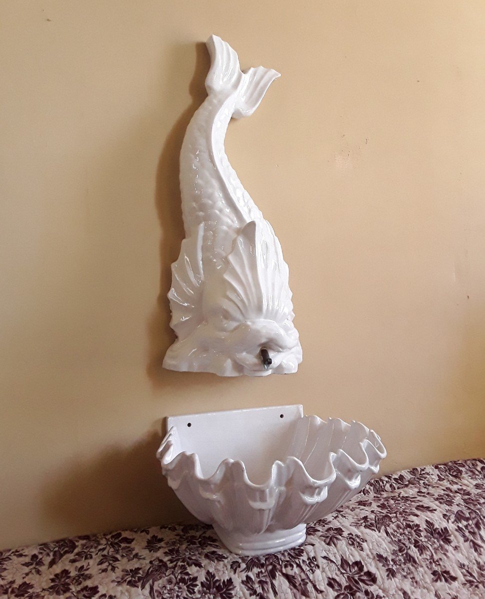 Fountain (hand Wash) In White Earthenware.-photo-1