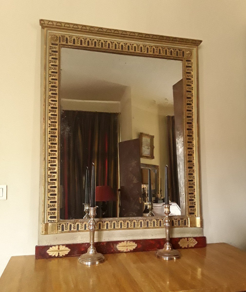 Neo Classic Mirror In Gilded Wood. -photo-1