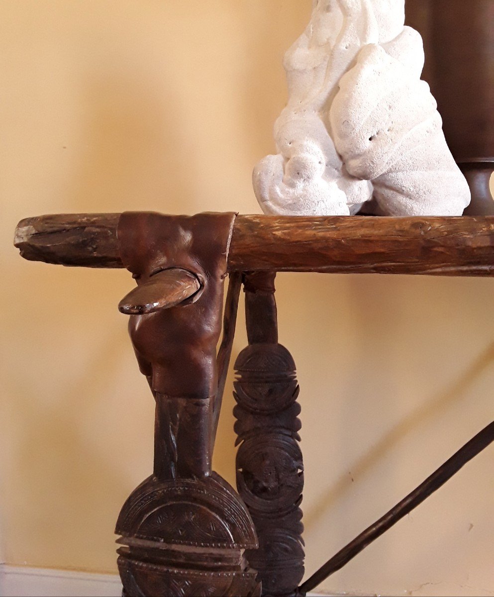 Large Nomad Table. Early 20th Century. -photo-8