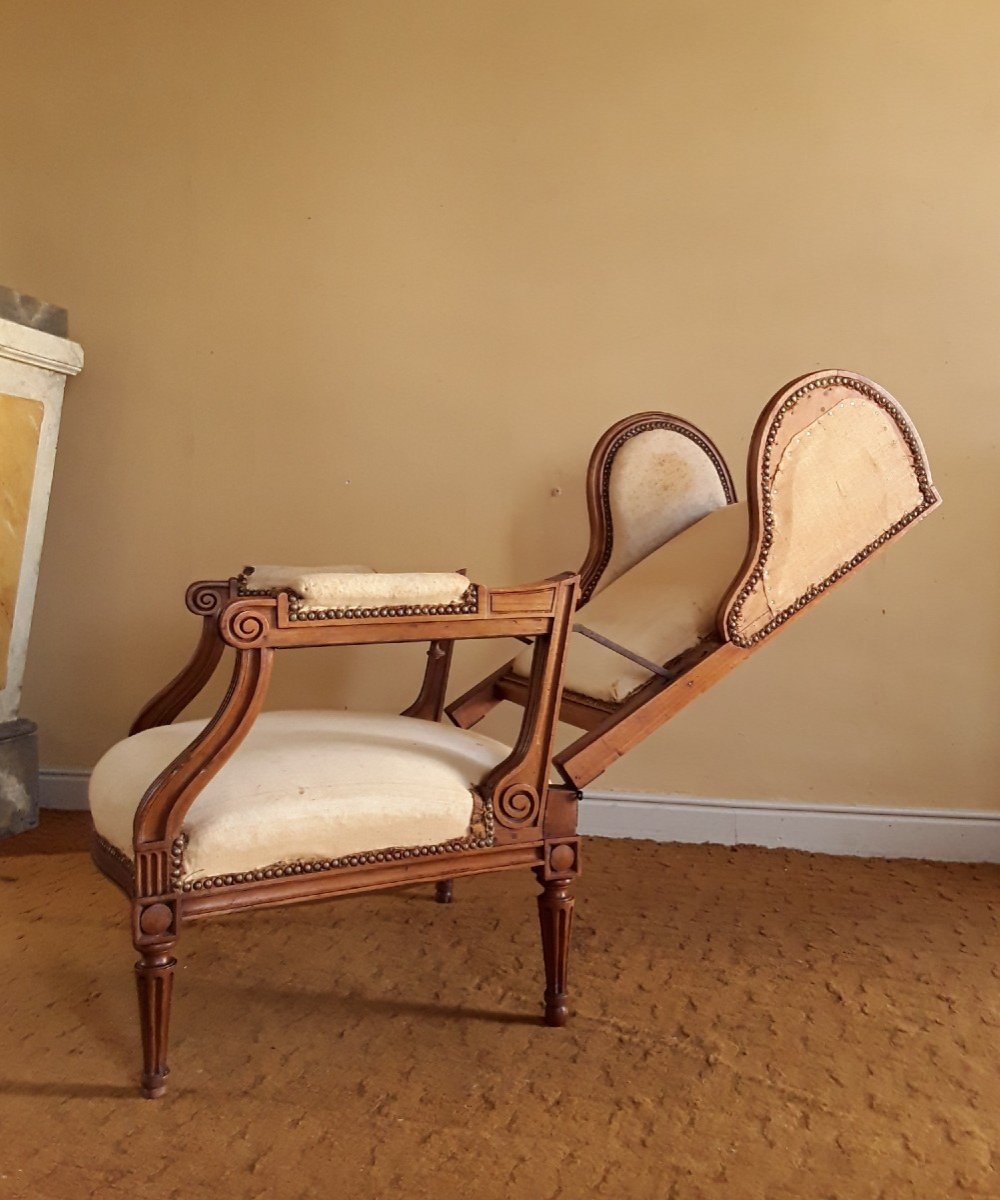 Important Fauteuil Louis XVI à Oreille Et Crémaillère. (circa 1820).-photo-8