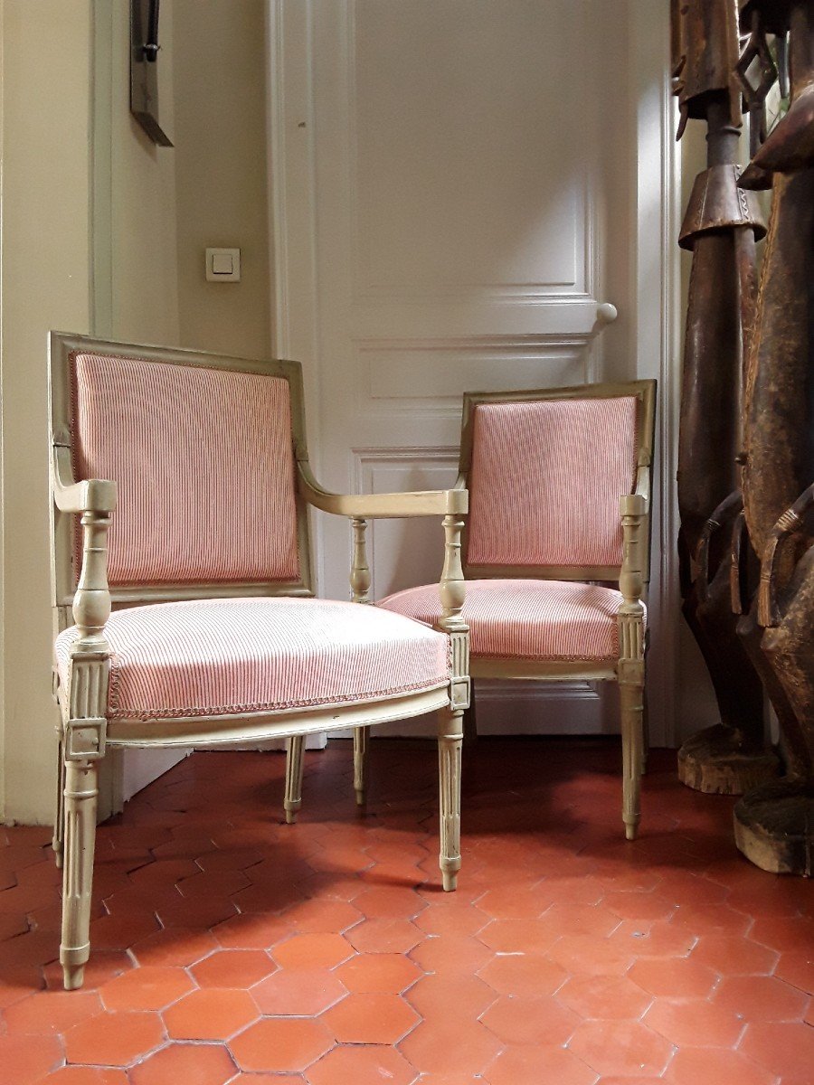 Paire De Fauteuils à La Reine d'époque Louis XVI. 