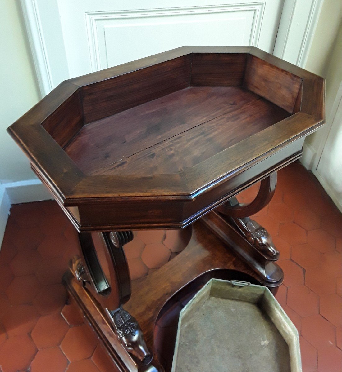 Mahogany Planter Table.-photo-8