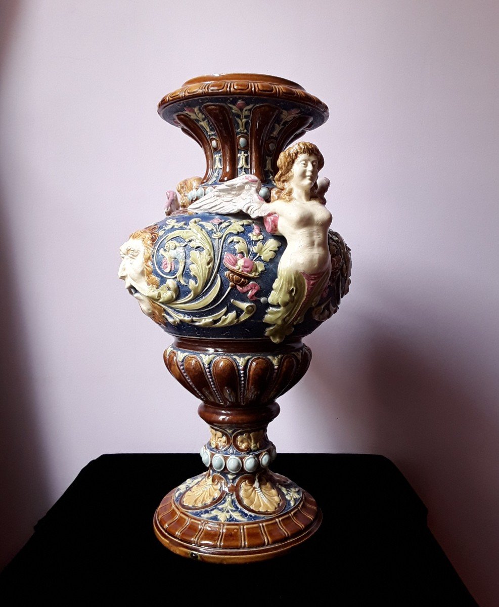 Renaissance Style Vase.-photo-3