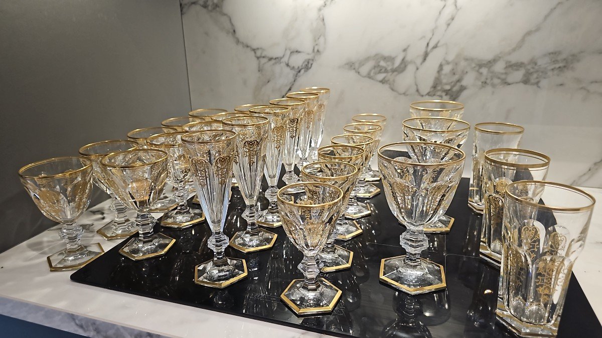 Exceptional Lot Of 28 Baccarat Crystal Glasses Model Harcourt Empire Signed -photo-3