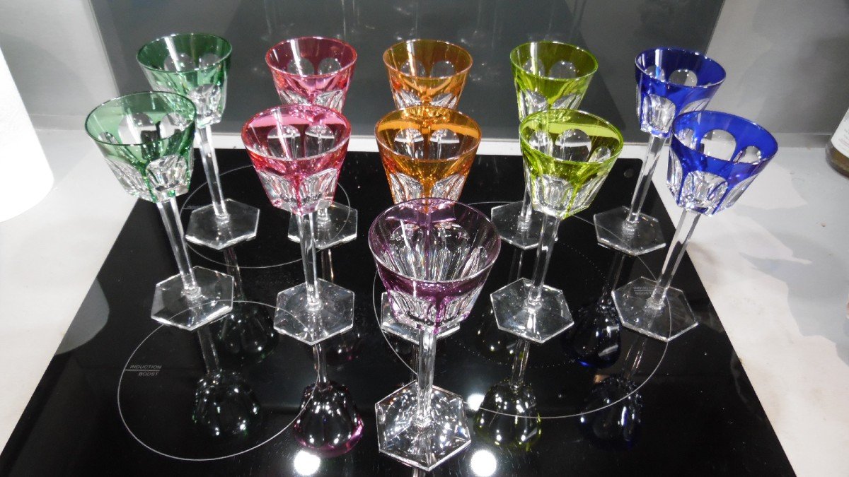 Service De 11 Roemer Couleur En Cristal De Baccarat Modèle Harcourt