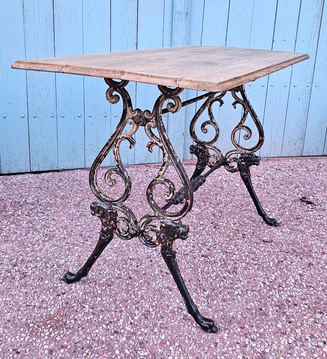 Very Beautiful Bistro Table Circa 1900 With Cast Iron Leg Decorated With Lion