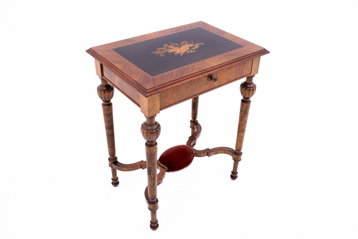 Inlaid Table - Wire, Walnut, Northern Europe, Circa 1880. After Renovation.-photo-3