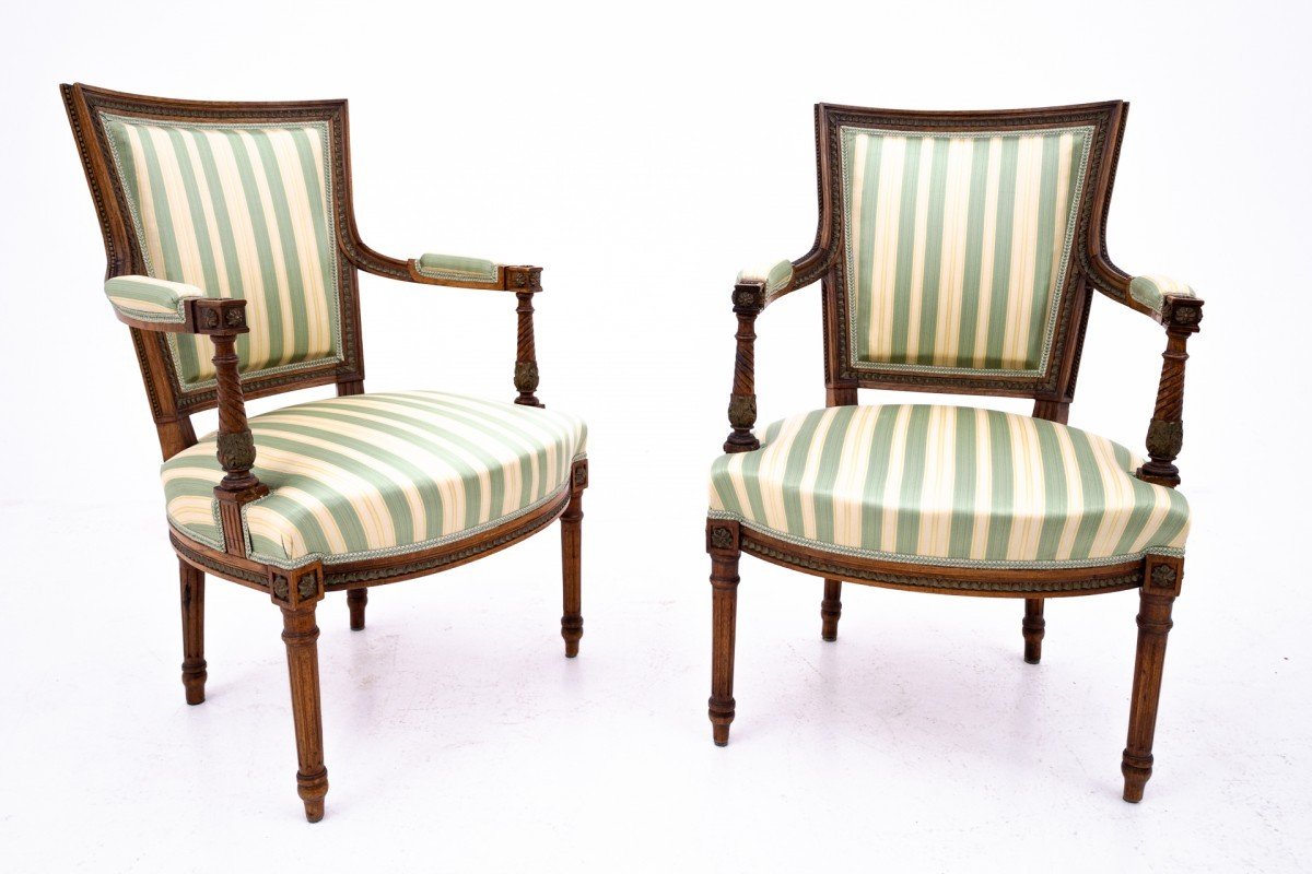 Une Paire De Fauteuils, Suède, Vers 1870.