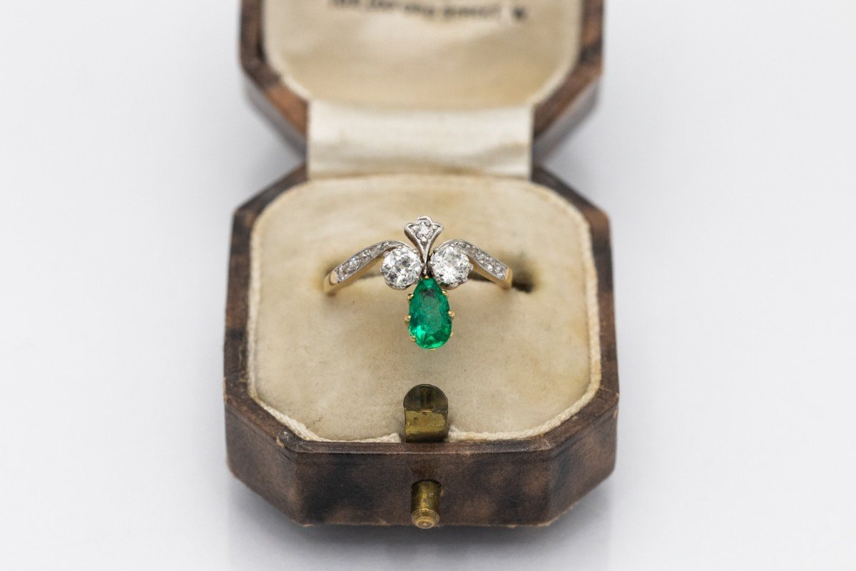 Antique Fleur De Lys Gold Ring With Emerald And Diamonds, France, Second Half Of The 19th Century-photo-2