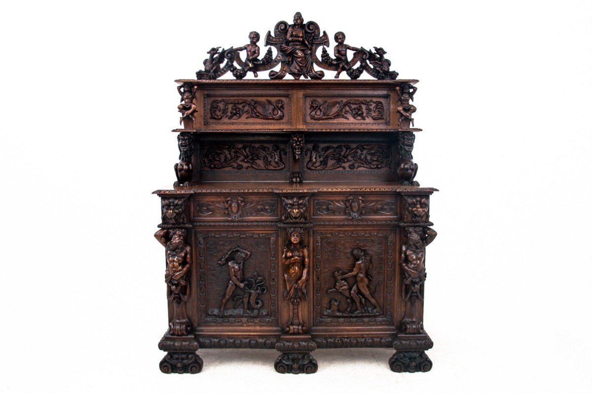 Buffet Renaissance Richement Sculpté, France, Vers 1790.