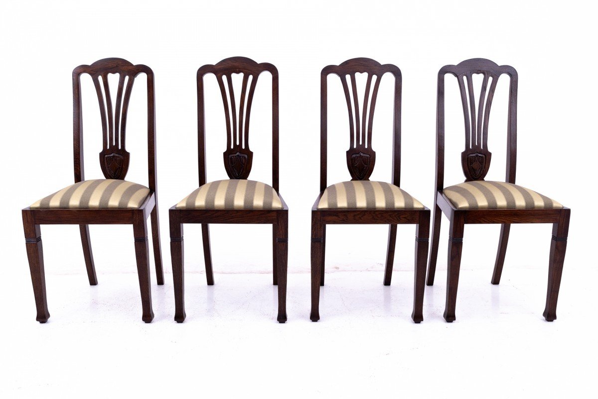 Suite De 4 Chaises Art Nouveau, Pologne, Vers 1930