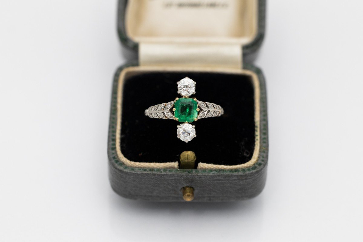 Belle Epoque Gold Ring With Emerald And Diamonds, Early 20th Century.-photo-2