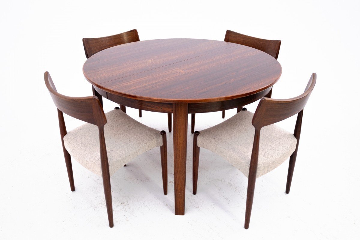 Round Table With Four Chairs From The 1960s, Denmark.