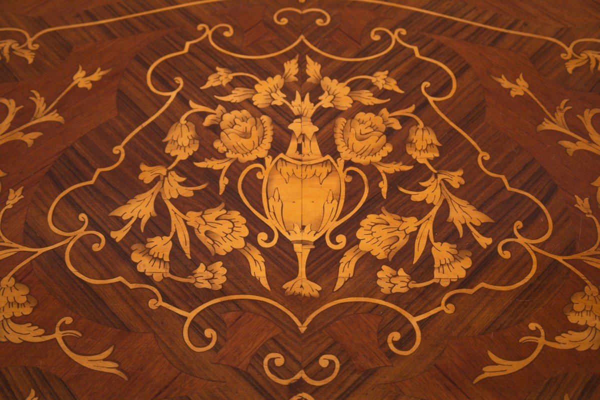 Marquetry Desk, France.-photo-2