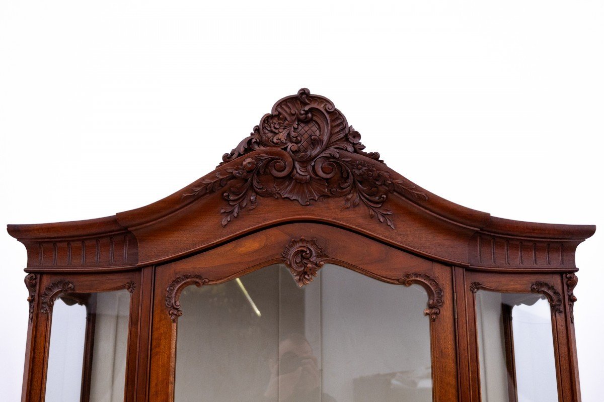 Display Case, France, Circa 1910.-photo-4