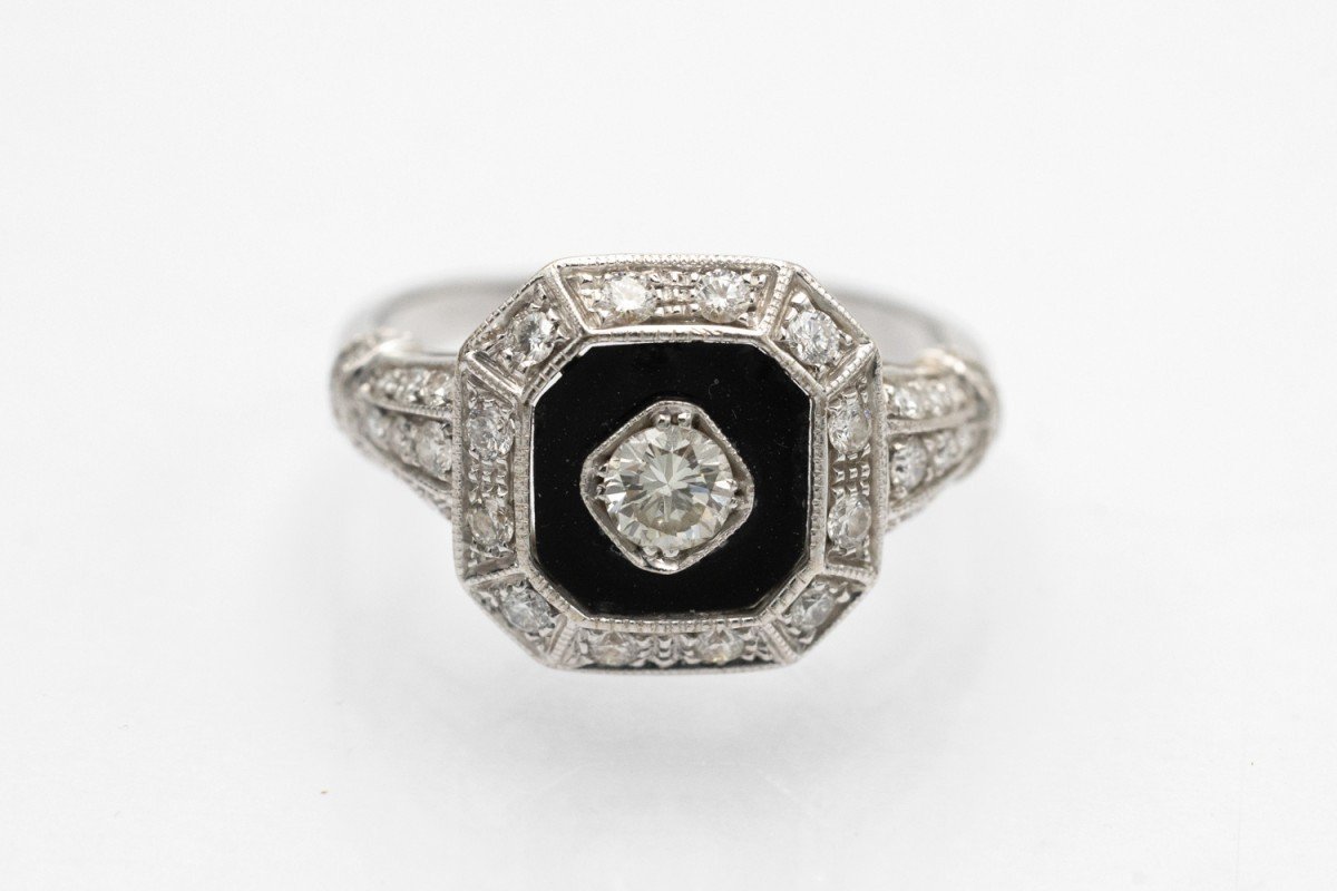 Art Deco Ring In White Gold With Onyx And Diamonds-photo-2