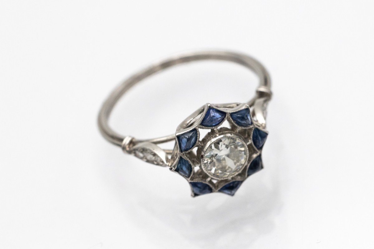 Old Platinum Ring With Diamonds And Sapphires, First Half Of The 20th Century.-photo-4