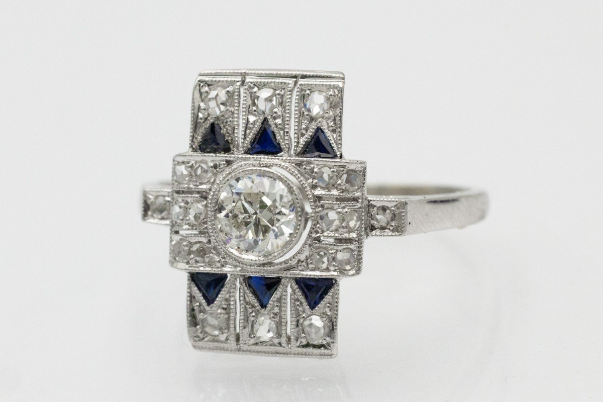 Geometric Ring With Diamonds And Sapphires In Art Deco Style.-photo-3