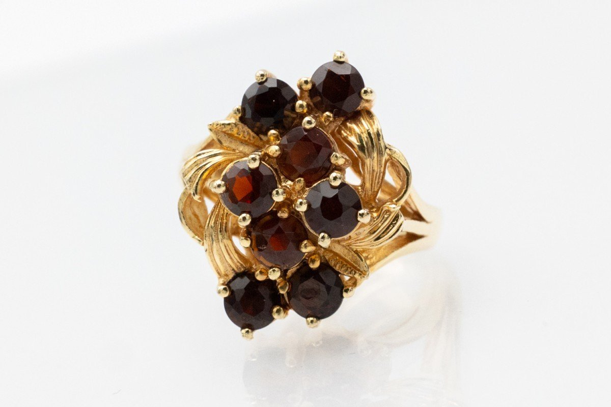 Elegant Vintage Gold Plated Ring With Garnets