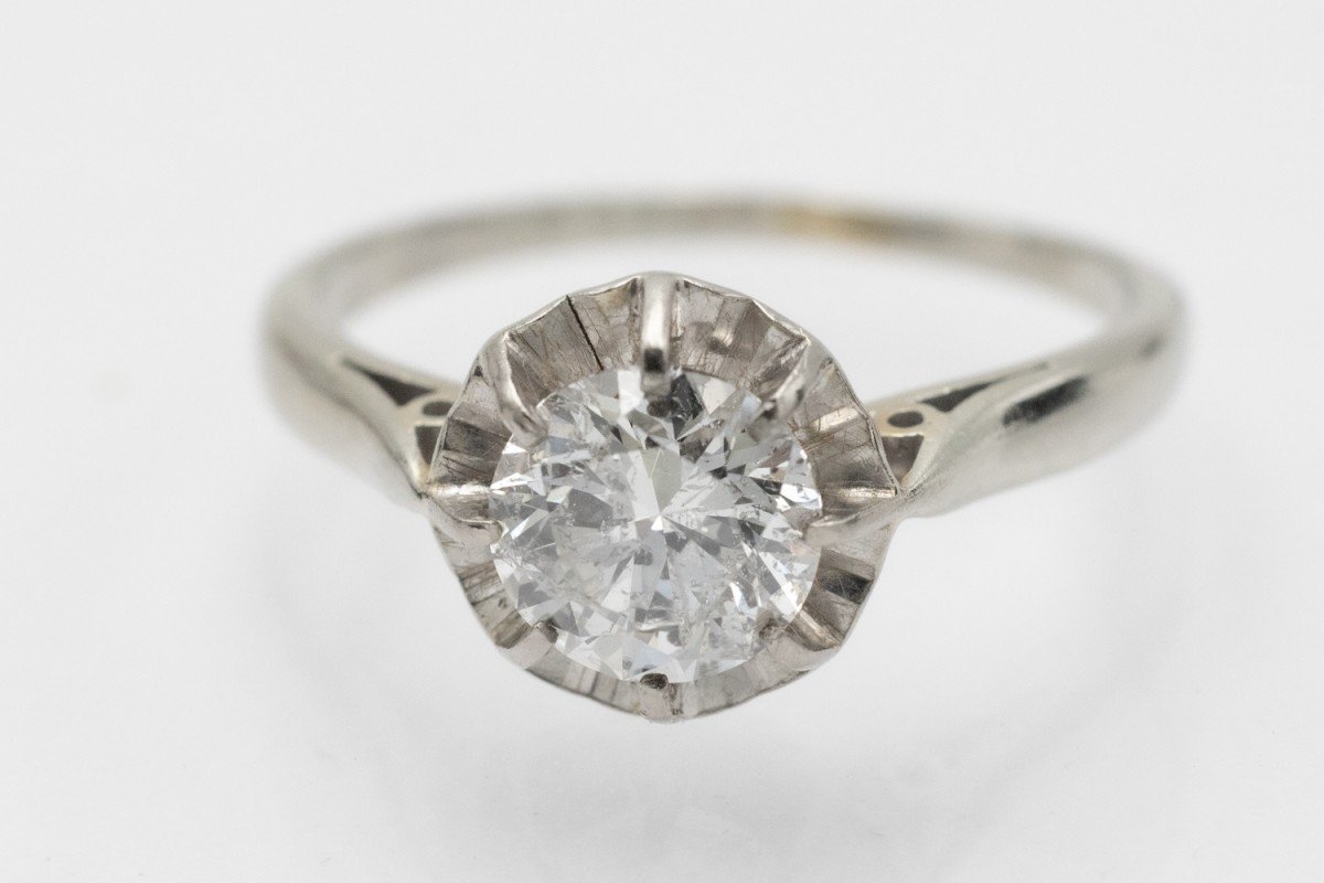 Bague Solitaire Avec Un Diamant De 1,01 Ct.-photo-2