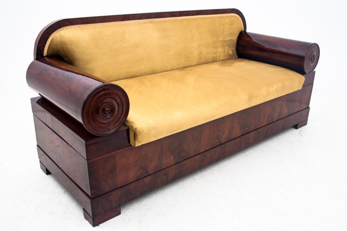 Biedermeier Sofa, Northern Europe, Ca. 1850.-photo-6