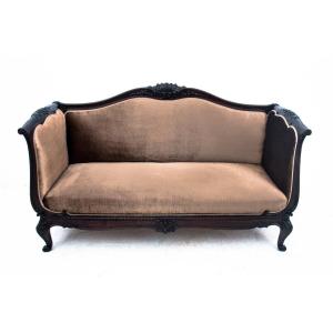 Antique Beige Sofa From The End Of The 19th Century, Northern Europe. After Renovation.