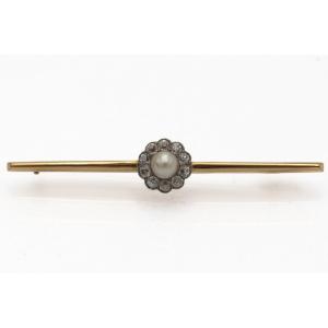 Antique Gold Brooch With A Pearl And White Sapphires, Sweden, Circa 1920.