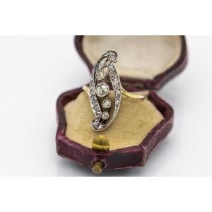 Art Nouveau Ring In Gold And Diamonds, Early 20th Century.