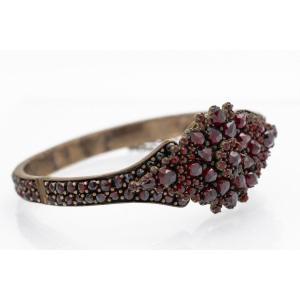 Bohemian Bracelet With Garnets, Late 19th Century.