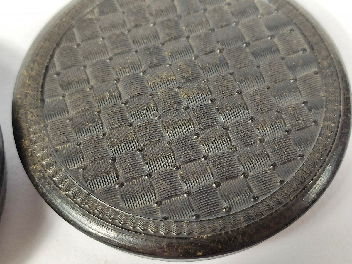 Charming Pill Box Or Snuff Box In Pressed Composition Imitating Basketry. Deb XIX-photo-4