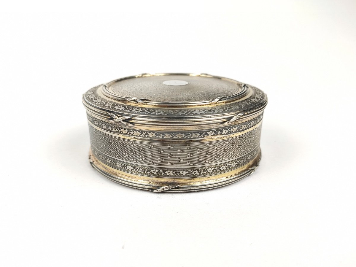 Doutre-roussel: Very Large Box In Sterling Silver Guilloché And Vermeil, St Louis XVI. Early 20th Century-photo-4