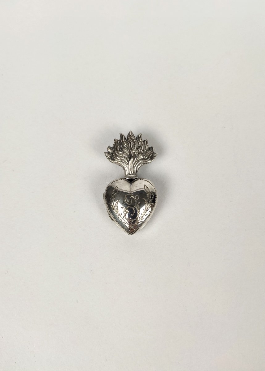 Ex Voto : Tout Petit Coeur Enflammé Argent Massif. Religiosa XIXe; Coeur Sacré De Jésus Christ