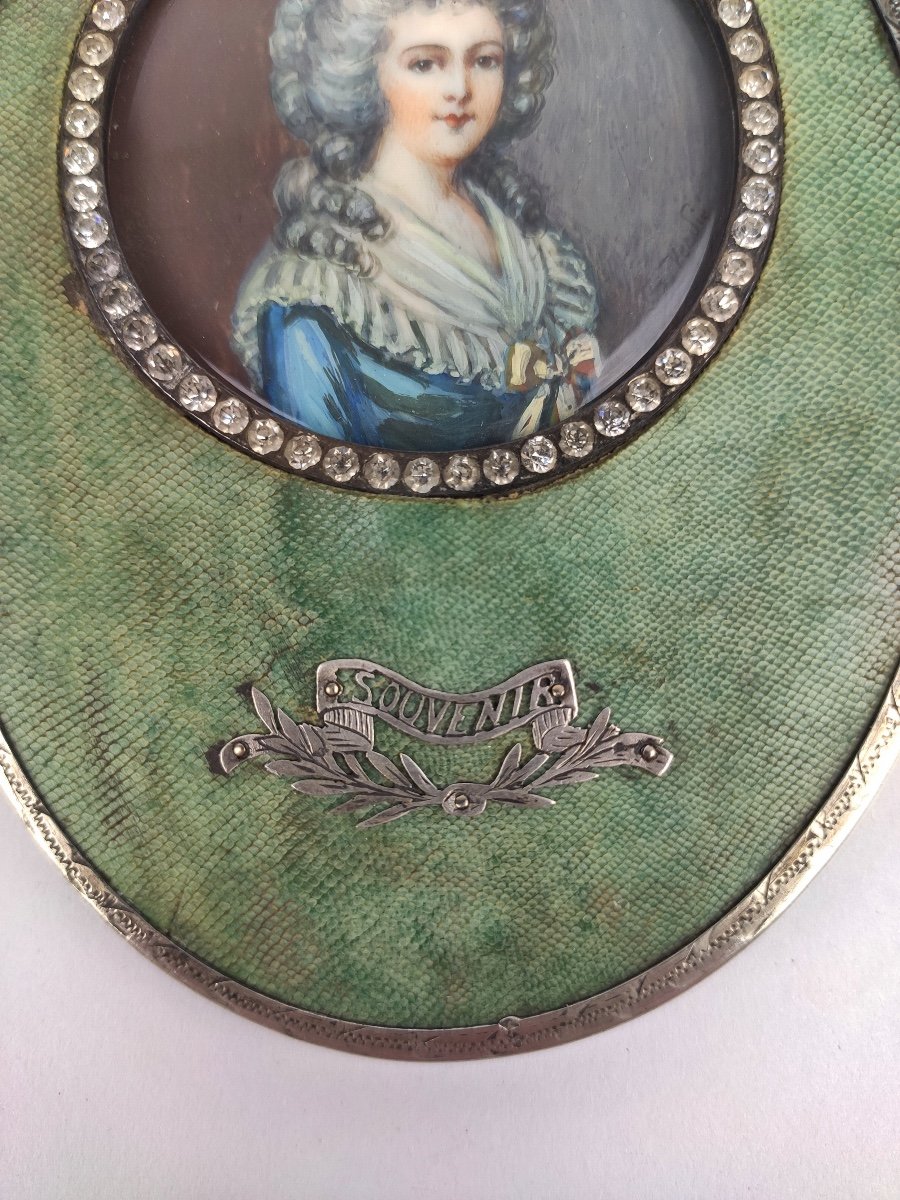 Superb Miniature Of A Fashionable Woman From The 18th Century, Frame In Shagreen, Stone & Silver. 19th Century-photo-3