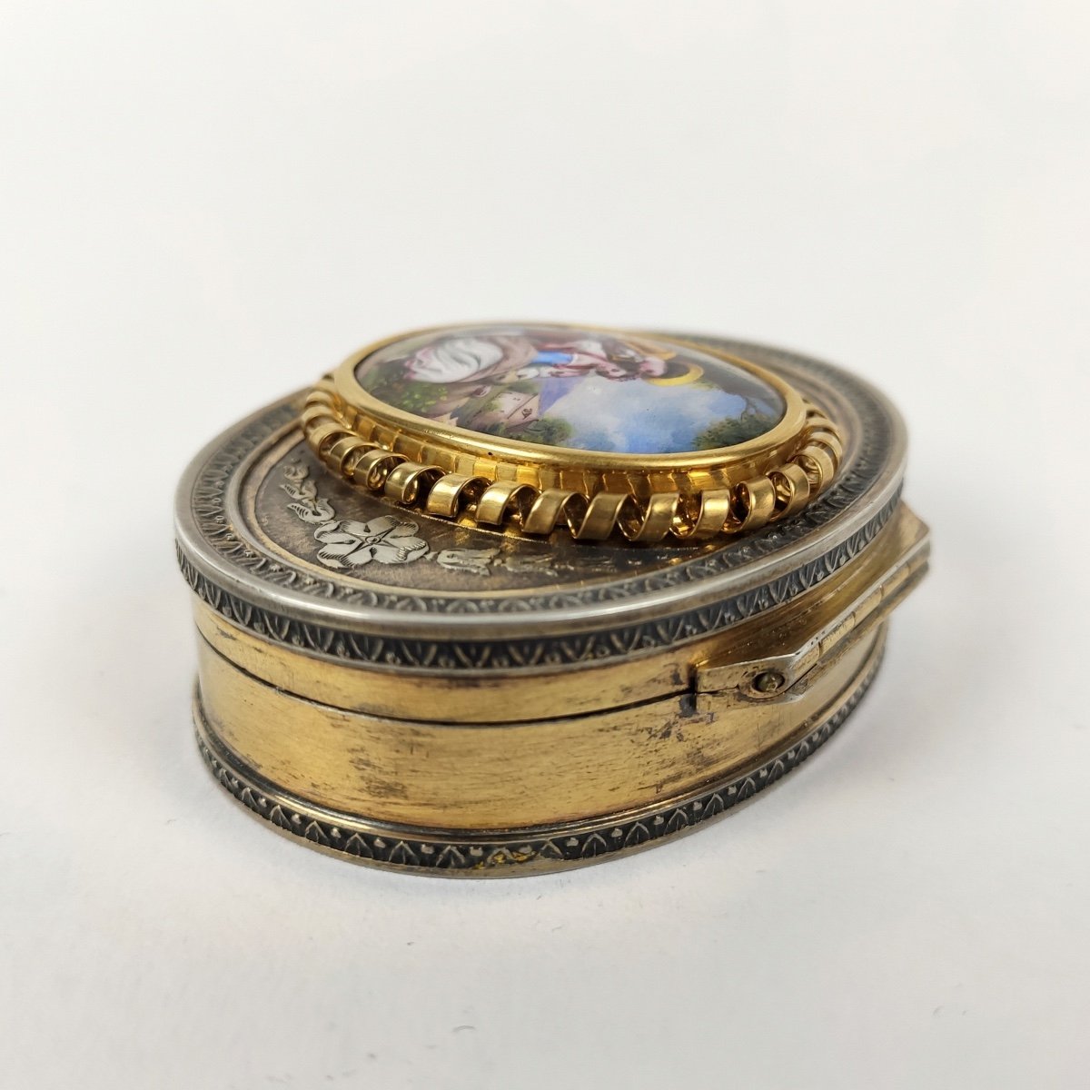 Romantic Snuff Box In Silver Vermeil, Enamel And 18k Gold, Louis XVI Style. -photo-1