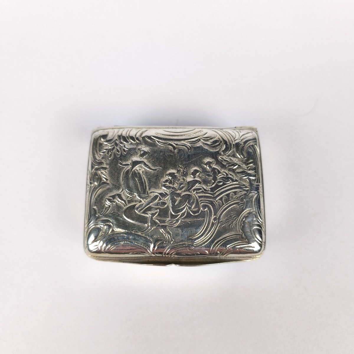  Superb Romantic Snuff Box, Solid Silver 18th Century. Rocaille Decor, Louis XV Period, 18th Century-photo-4