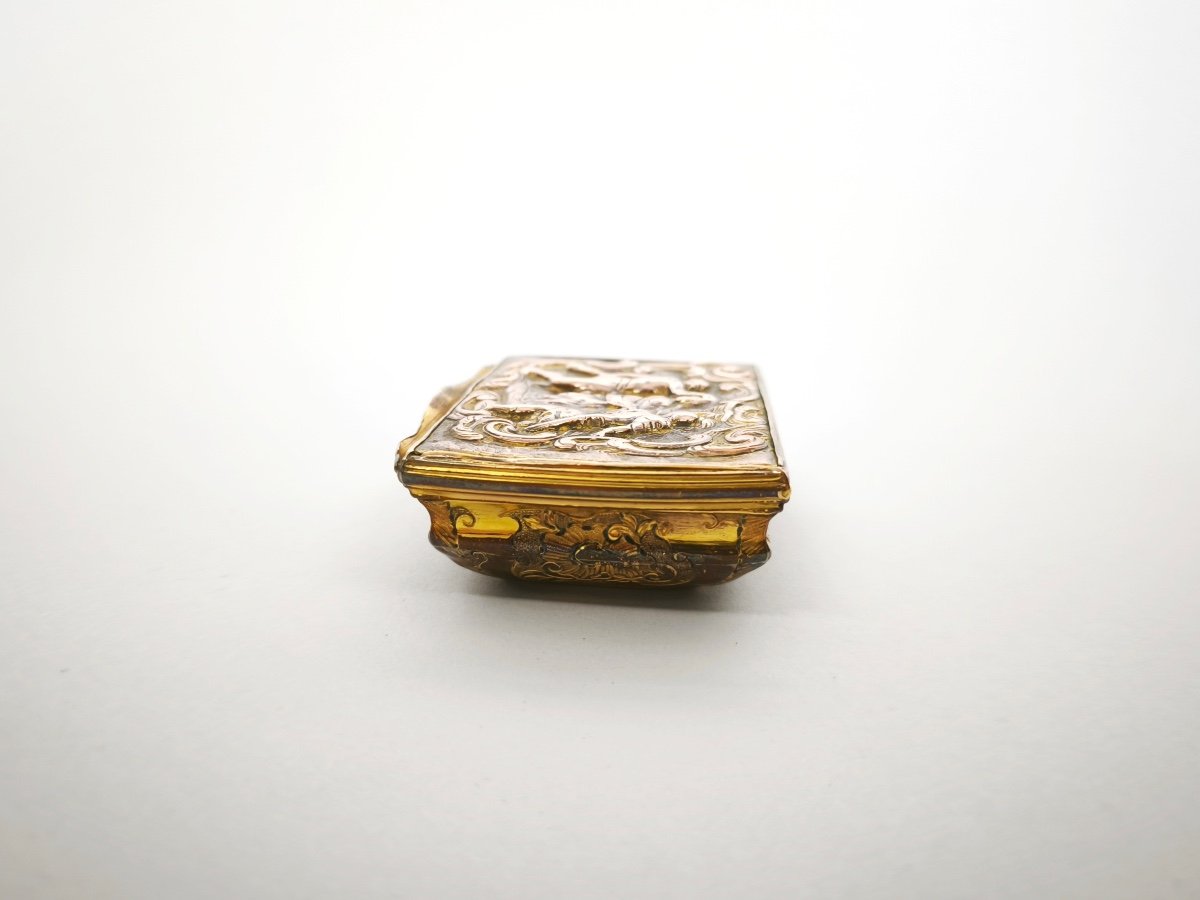  “tomb” Snuff Box In Pomponne, With Mythological Decor Dating From The 18th Century. -photo-3