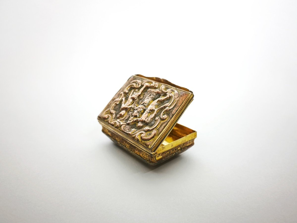  “tomb” Snuff Box In Pomponne, With Mythological Decor Dating From The 18th Century. -photo-7