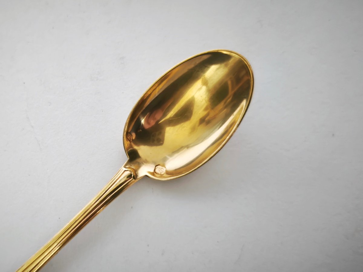 Orfèvre Richard: Six Silver-gilt Mocha Spoons, Louis XVI Style Pearl Model. 20th Century-photo-4