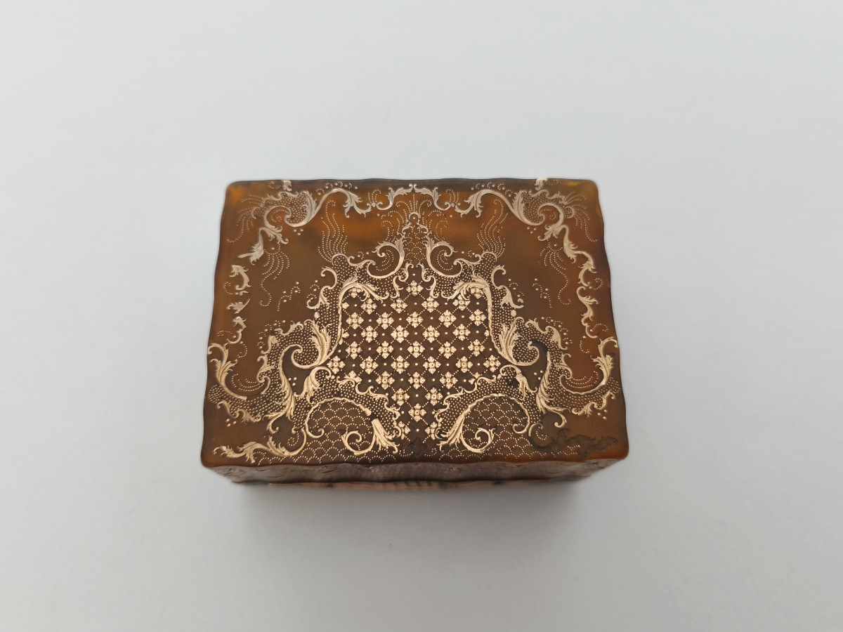 Tomas Tagliaferro (att): Snuff Box In Blond Tortoiseshell With Gold Stitching. Naples 1730-1740 Italy-photo-6