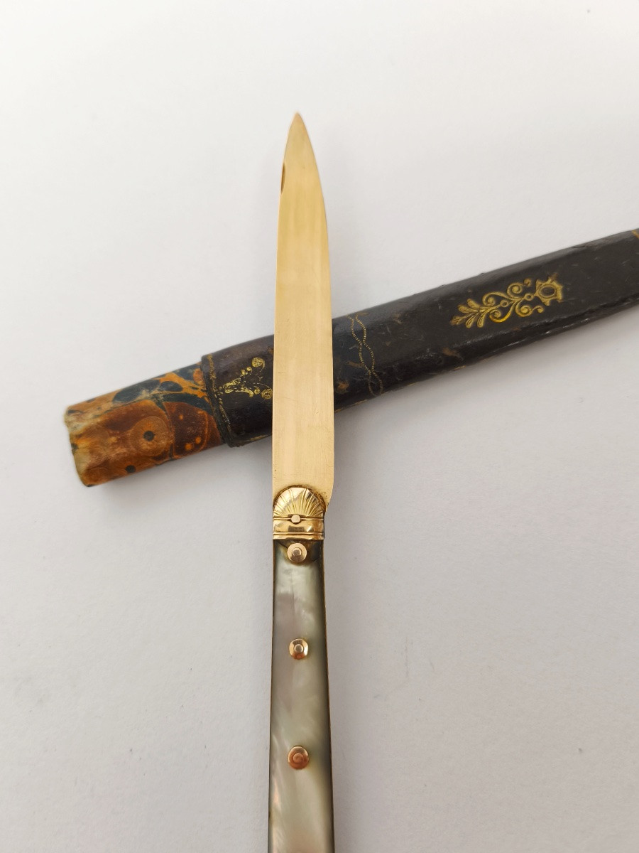 Straight Knife In Mother-of-pearl And Solid Gold From The 18th And 19th Centuries. 18th Century-photo-4