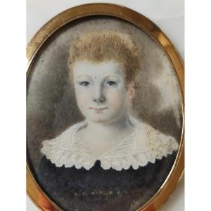 Charming Miniature Portrait Of A Child Painted, Gold Frame. Mid-19th Century, Louis-philippe