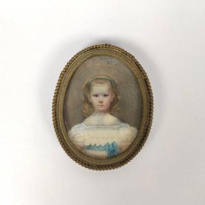 Louise Besnard (1816 - 1879): Miniature Portrait Of A Little Girl. 19th Century Painting. 19th Century.