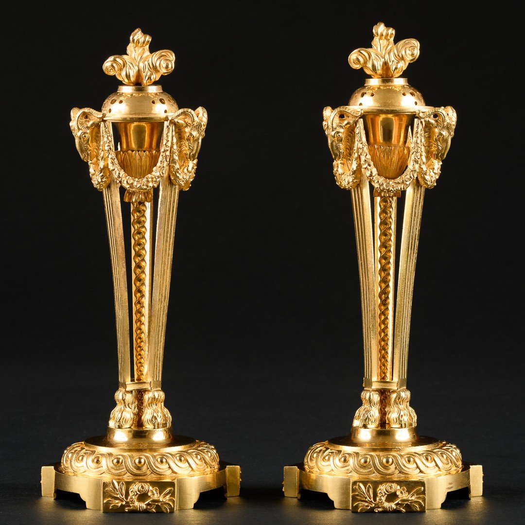 Louis XVI Period - Exceptional Pair Of Candlesticks / Cassolettes With Rams