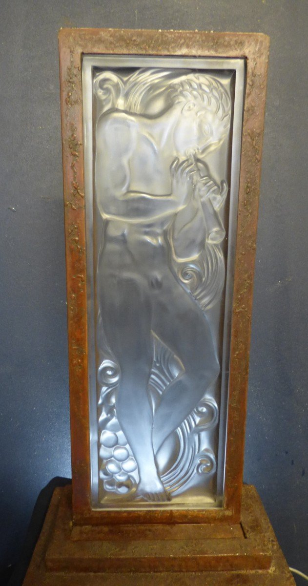 Lalique  Joueur de pipeau