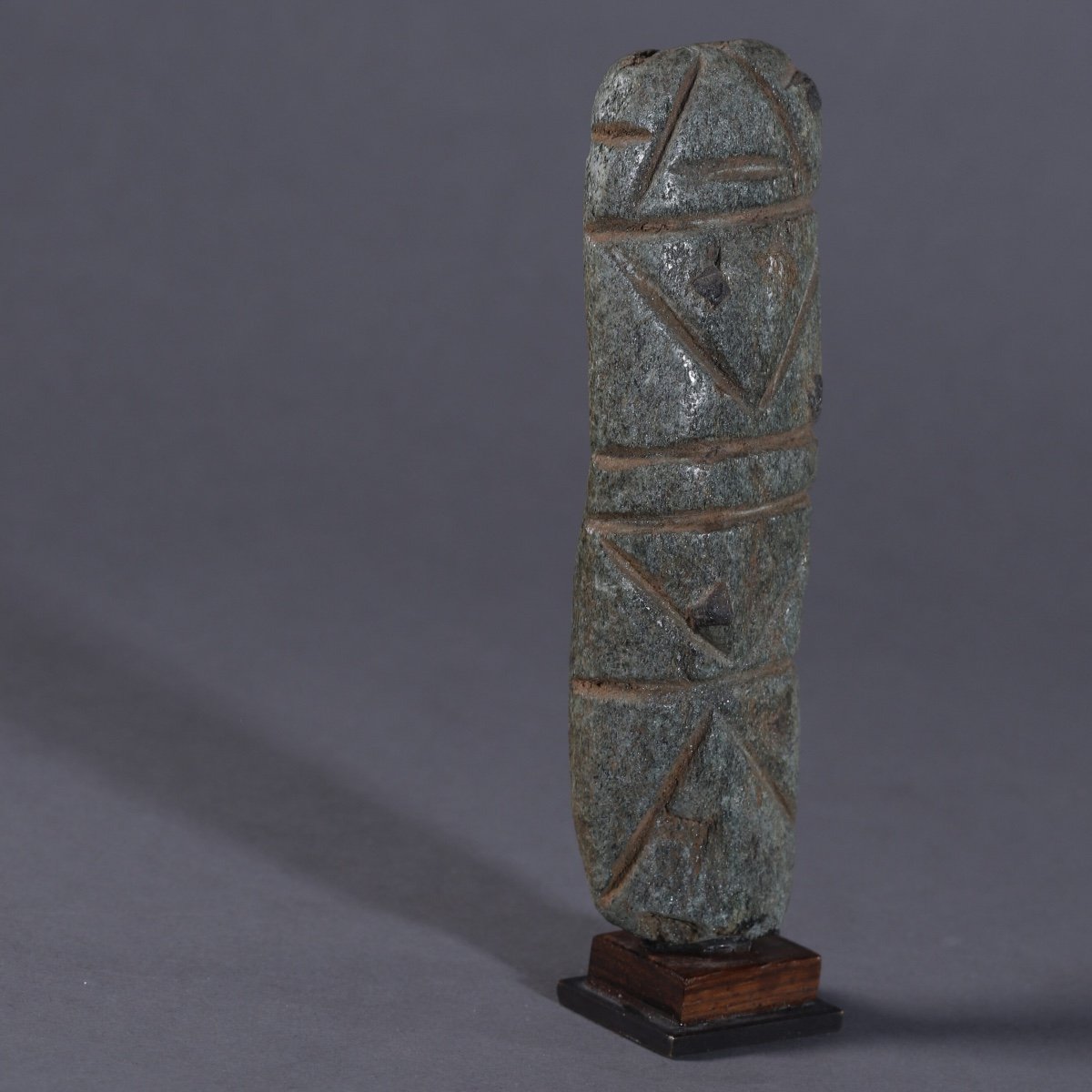 Stone Idol – Valdivia Culture-photo-2