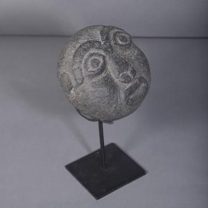 élément Archéologique En Pierre Volcanique – Teotihuacan, Mexique
