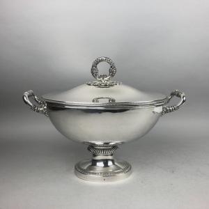 Tureen In Sterling Silver, Restoration Period In Paris.