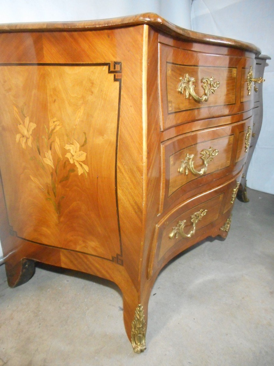 Curved Commode In Floral Marquetry And Gilt Bronze Eighteenth Time-photo-2