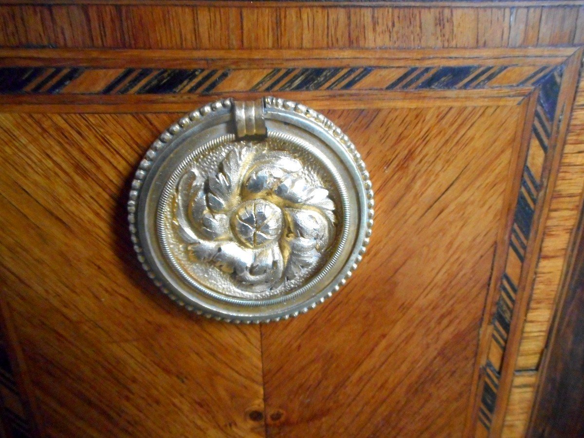 18th Century Commode In Marquetry And Gilt Bronze Stamped F.rubestuck-photo-5