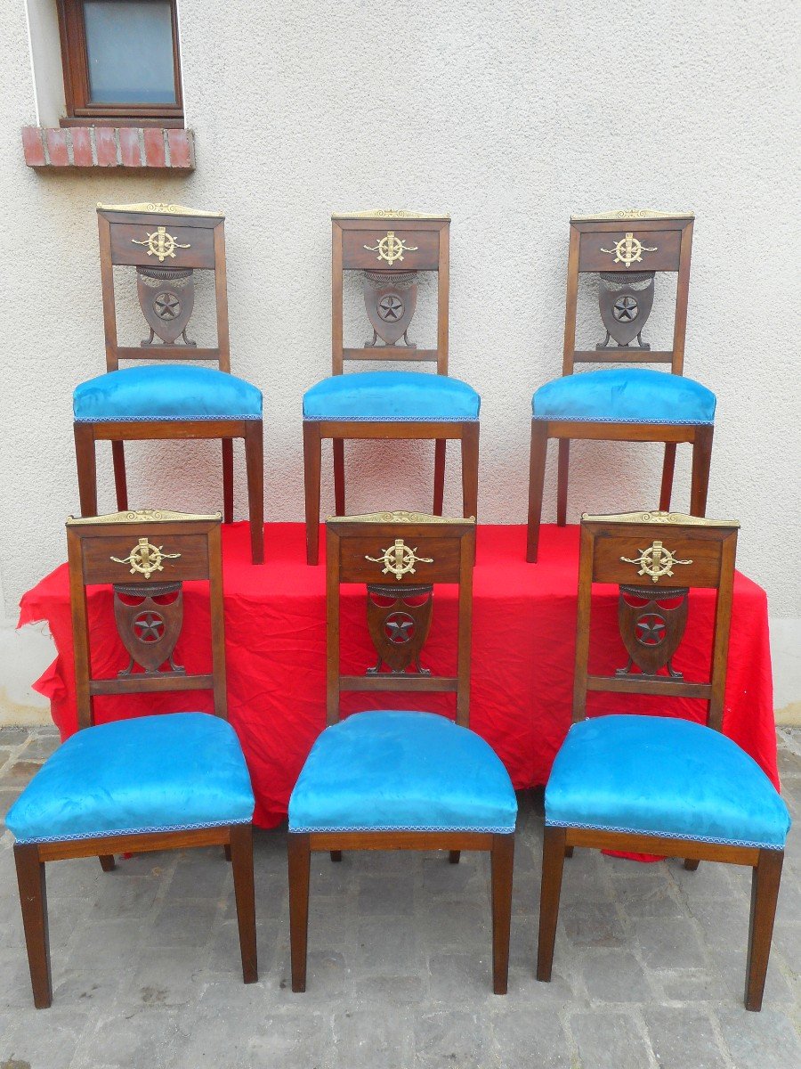 Série De 6 Chaises En Acajou Et Bronze Doré époque début XIXe